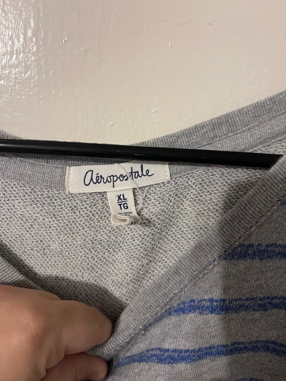 Aeropostale Gray Crewneck Sweater with Blue Stripes - Picture 2 of 3